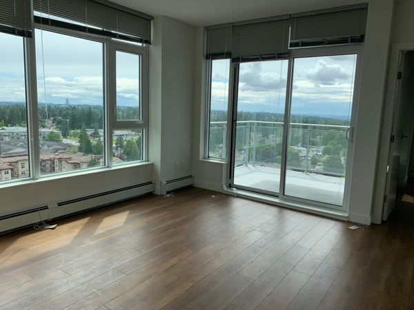 Surrey landmark Evolve tower 2 bed 2 bath on 15th floor