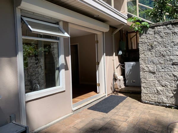 🏡 Vancouver W 36th Ave by Dunbar St 2bed 1bath Ground Level-1 House for rent